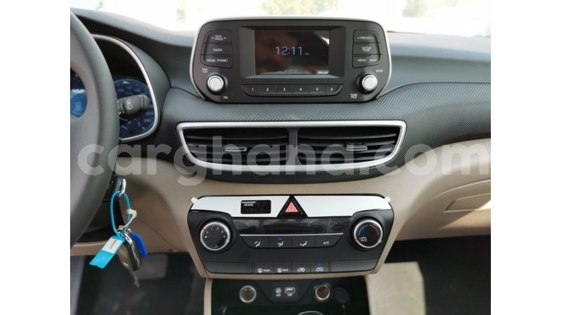 Big with watermark hyundai tucson ashanti import dubai 25149