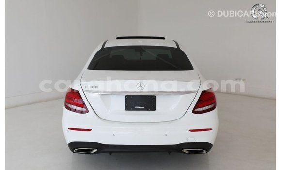 Ra Imported Mercedes-Benz A200 funfun Ọkọ̀ in Import - Dubai ni Ashanti Ra Imported Mercedes-Benz A200 funfun Ọkọ̀ in Import - Dubai ni Ashanti