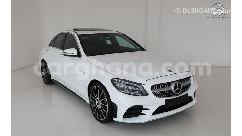 Big with watermark mercedes benz a200 ashanti import dubai 25159