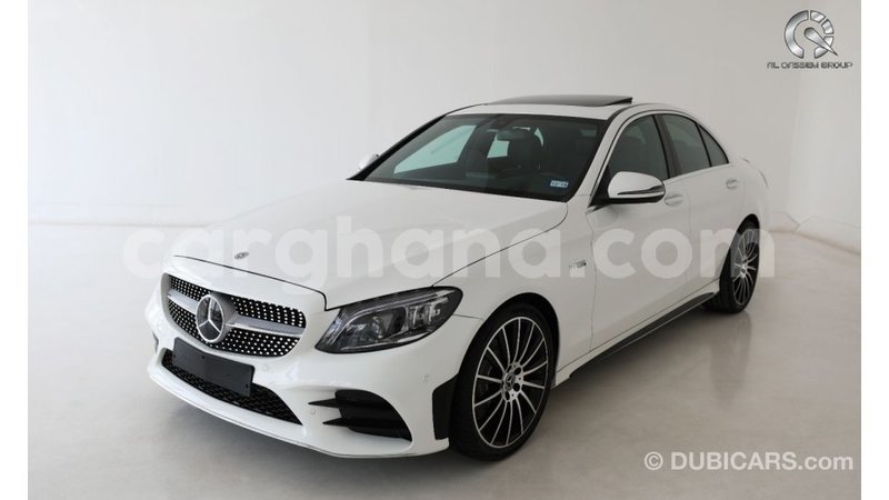 Big with watermark mercedes benz a200 ashanti import dubai 25159