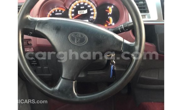 Sayi Imported Toyota Hilux White Mota in Import - Dubai a Ashanti Sayi Imported Toyota Hilux White Mota in Import - Dubai a Ashanti