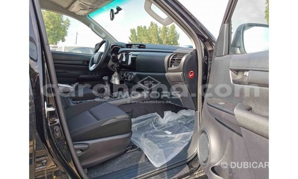 Sayi Imported Toyota Hilux Black Mota in Import - Dubai a Ashanti Sayi Imported Toyota Hilux Black Mota in Import - Dubai a Ashanti