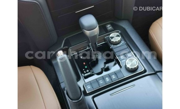 Ra Imported Toyota Prado funfun Ọkọ̀ in Import - Dubai ni Ashanti Ra Imported Toyota Prado funfun Ọkọ̀ in Import - Dubai ni Ashanti