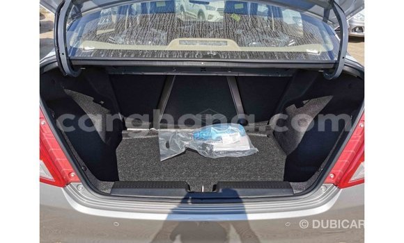 Ra Imported Suzuki Dzire Miiran Mọto in Import - Dubai ni Ashanti Ra Imported Suzuki Dzire Miiran Mọto in Import - Dubai ni Ashanti