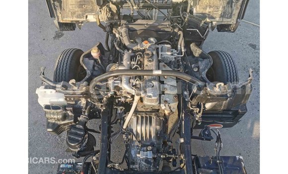 Ra Imported Mitsubishi Fuso funfun Ọkọ̀ akẹ́rù ńlá in Import - Dubai ni Ashanti Ra Imported Mitsubishi Fuso funfun Ọkọ̀ akẹ́rù ńlá in Import - Dubai ni Ashanti