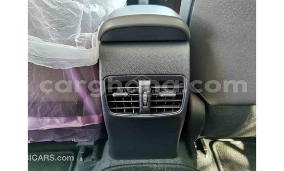 Ra Imported Toyota Corolla funfun Ọkọ̀ in Import - Dubai ni Ashanti Ra Imported Toyota Corolla funfun Ọkọ̀ in Import - Dubai ni Ashanti