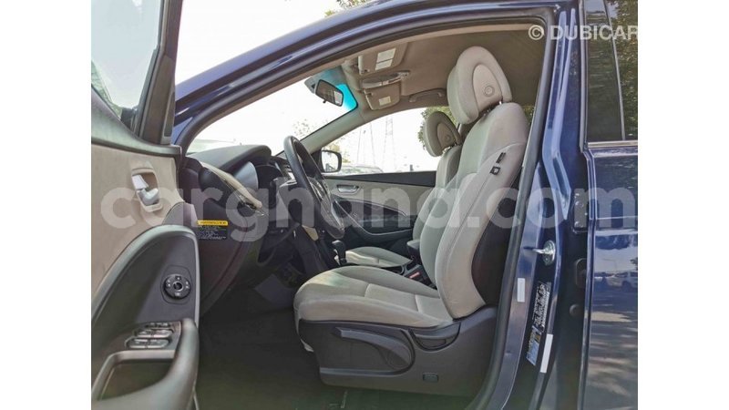 Big with watermark hyundai santa fe ashanti import dubai 25205