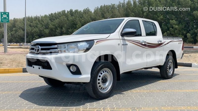 Big with watermark toyota hilux ashanti import dubai 25220