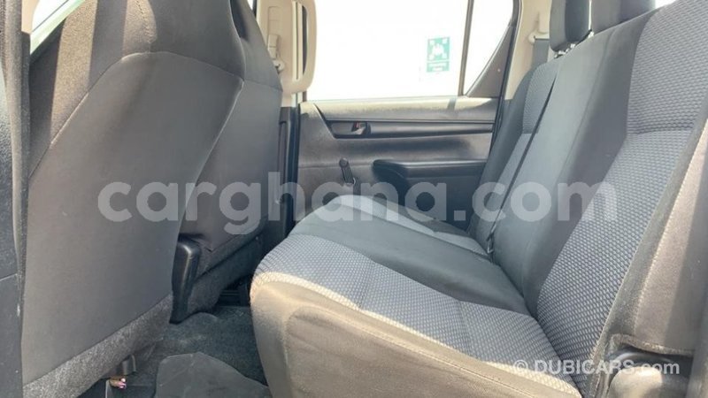 Big with watermark toyota hilux ashanti import dubai 25220