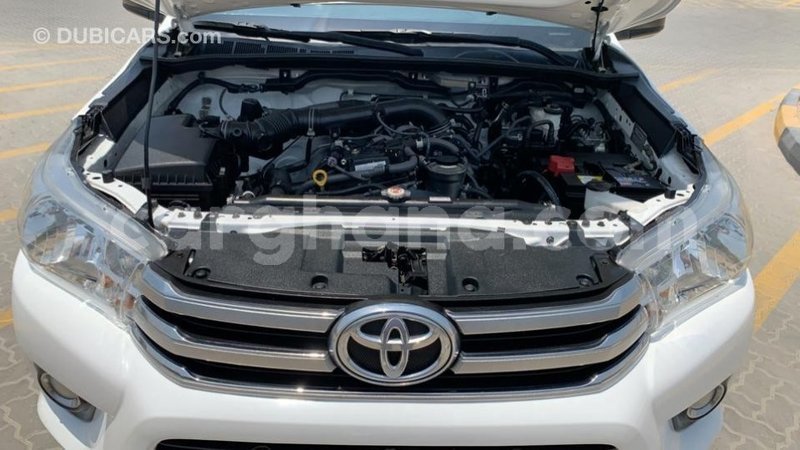 Big with watermark toyota hilux ashanti import dubai 25220