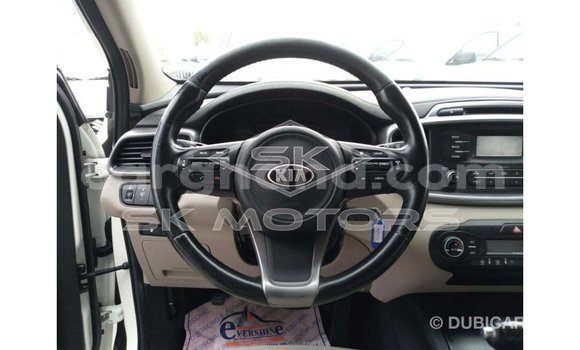 Ra Imported Kia Sorento funfun Ọkọ̀ in Import - Dubai ni Ashanti Ra Imported Kia Sorento funfun Ọkọ̀ in Import - Dubai ni Ashanti