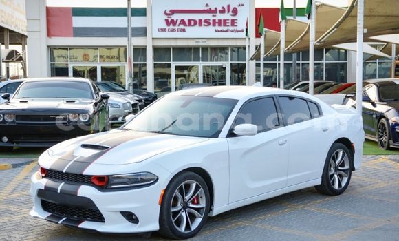 Sayi Imported Dodge Charger White Mota in Import - Dubai a Ashanti Sayi Imported Dodge Charger White Mota in Import - Dubai a Ashanti