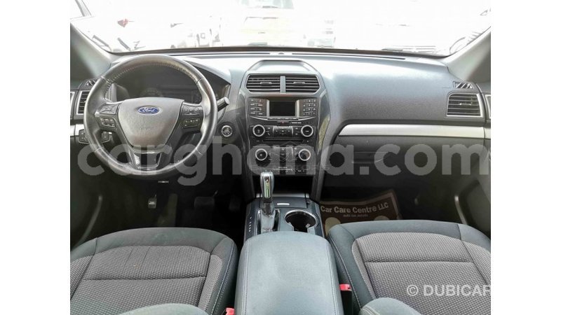 Big with watermark ford explorer ashanti import dubai 25265