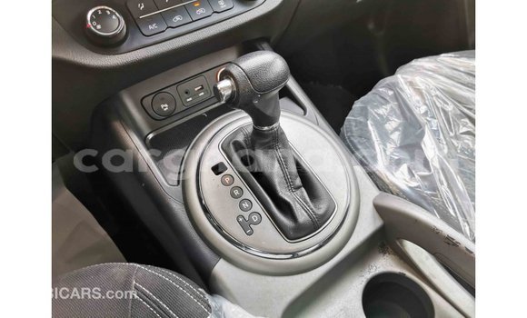 Ra Imported Kia Sportage funfun Ọkọ̀ in Import - Dubai ni Ashanti Ra Imported Kia Sportage funfun Ọkọ̀ in Import - Dubai ni Ashanti