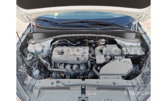 Buy Import Hyundai Tucson White Car in Import - Dubai in Ashanti Buy Import Hyundai Tucson White Car in Import - Dubai in Ashanti
