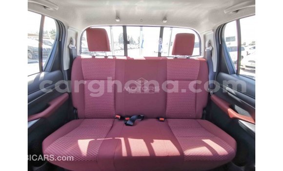Buy Import Toyota Hilux White Car in Import - Dubai in Ashanti Buy Import Toyota Hilux White Car in Import - Dubai in Ashanti
