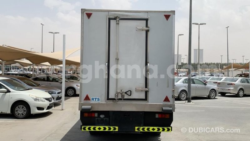 Big with watermark mitsubishi i ashanti import dubai 25323