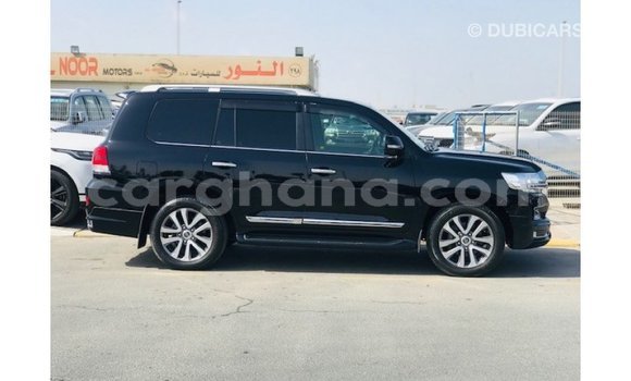 Ra Imported Toyota Land Cruiser Black Ọkọ̀ in Import - Dubai ni Ashanti Ra Imported Toyota Land Cruiser Black Ọkọ̀ in Import - Dubai ni Ashanti