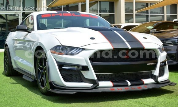 Ra Imported Ford Mustang funfun Ọkọ̀ in Import - Dubai ni Ashanti Ra Imported Ford Mustang funfun Ọkọ̀ in Import - Dubai ni Ashanti