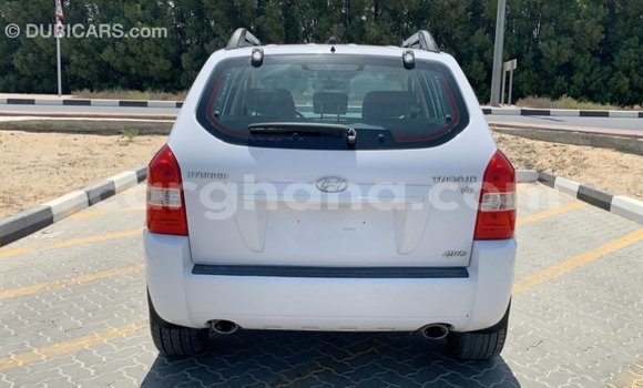 Buy Import Hyundai Tucson White Car in Import - Dubai in Ashanti Buy Import Hyundai Tucson White Car in Import - Dubai in Ashanti