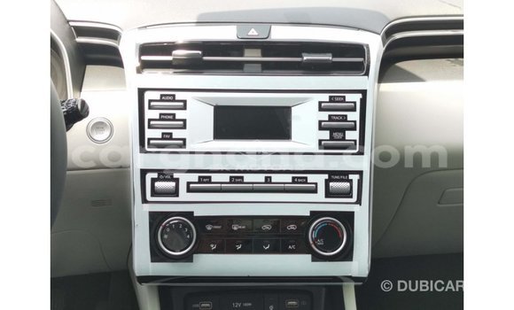 Ra Imported Hyundai Tucson funfun Ọkọ̀ in Import - Dubai ni Ashanti Ra Imported Hyundai Tucson funfun Ọkọ̀ in Import - Dubai ni Ashanti