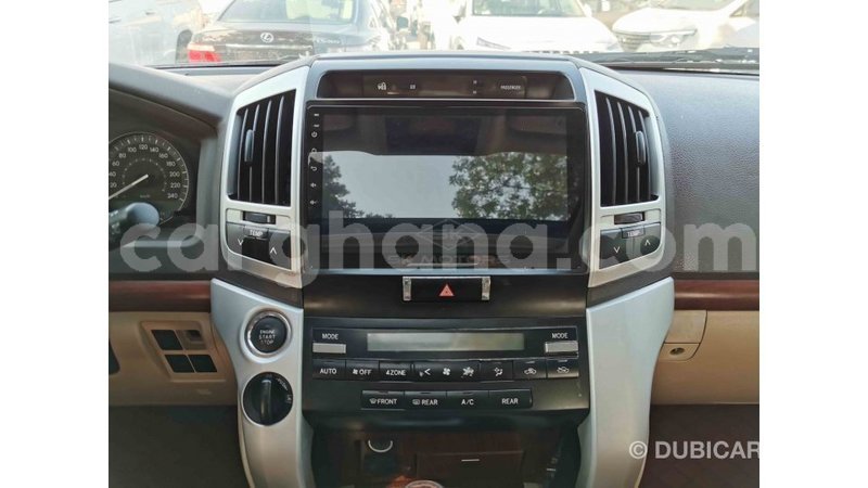 Big with watermark toyota land cruiser ashanti import dubai 25432