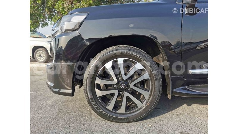 Big with watermark toyota land cruiser ashanti import dubai 25432