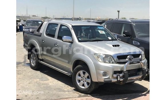 Ra Imported Toyota Hilux Miiran Ọkọ̀ in Import - Dubai ni Ashanti Ra Imported Toyota Hilux Miiran Ọkọ̀ in Import - Dubai ni Ashanti