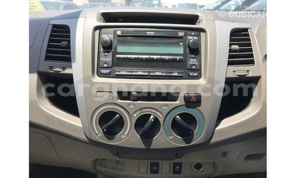 Ra Imported Toyota Hilux Miiran Ọkọ̀ in Import - Dubai ni Ashanti Ra Imported Toyota Hilux Miiran Ọkọ̀ in Import - Dubai ni Ashanti