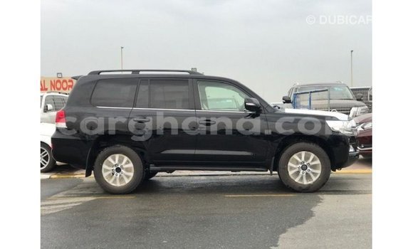 Sayi Imported Toyota Land Cruiser Black Mota in Import - Dubai a Ashanti Sayi Imported Toyota Land Cruiser Black Mota in Import - Dubai a Ashanti