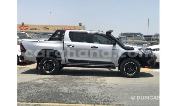 Buy Import Toyota Hilux Other Car in Import - Dubai in Ashanti Buy Import Toyota Hilux Other Car in Import - Dubai in Ashanti