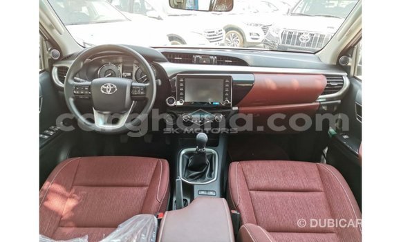 Buy Import Toyota Hilux White Car in Import - Dubai in Ashanti Buy Import Toyota Hilux White Car in Import - Dubai in Ashanti