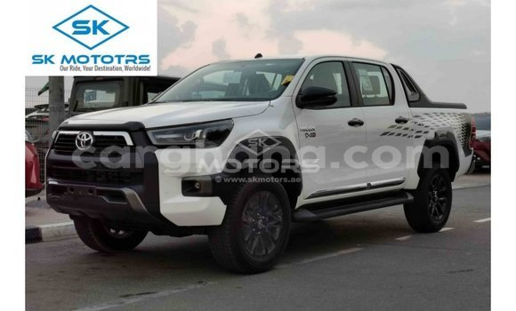 Buy Import Toyota Hilux White Car in Import - Dubai in Ashanti Buy Import Toyota Hilux White Car in Import - Dubai in Ashanti