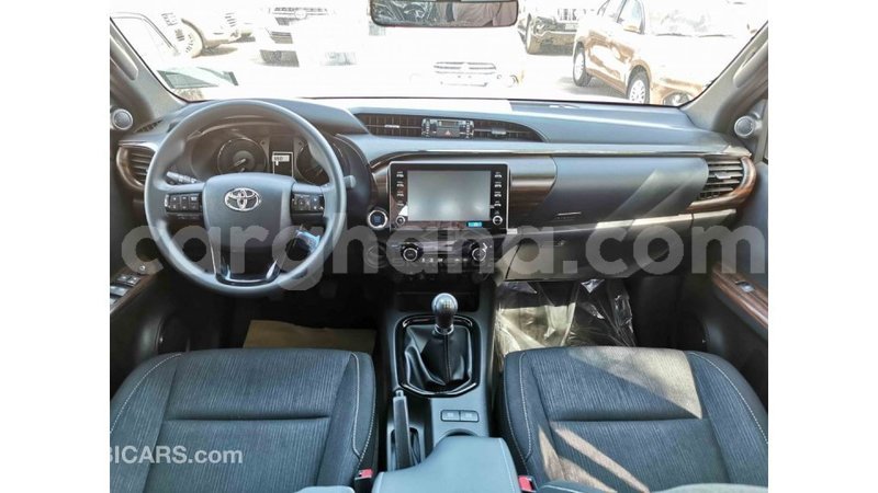 Big with watermark toyota hilux ashanti import dubai 25504