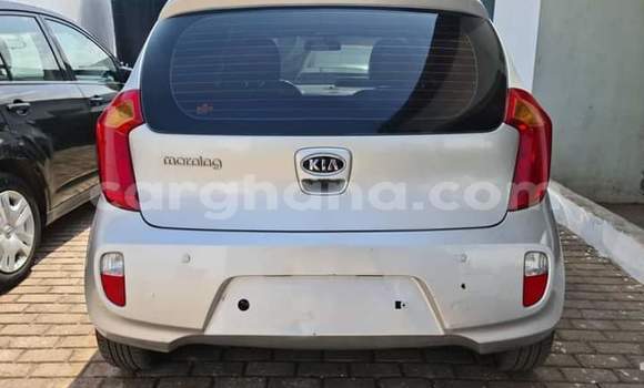 Sayi Na hannu Kia Morning White Mota in Sekondi a Yamma