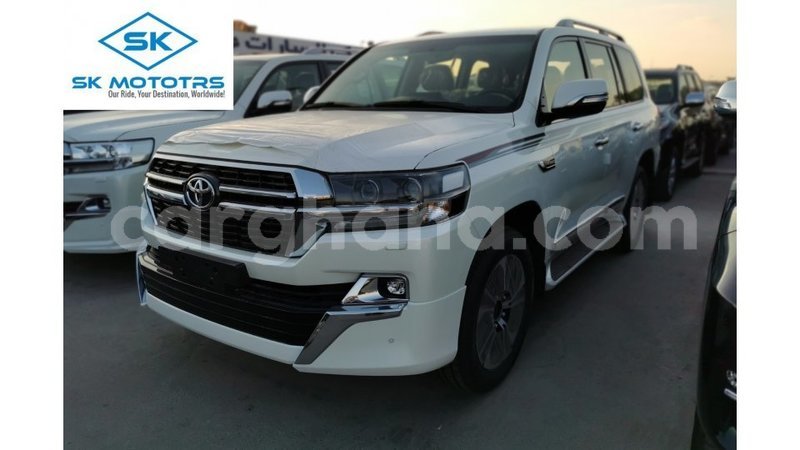 Big with watermark toyota land cruiser ashanti import dubai 25527