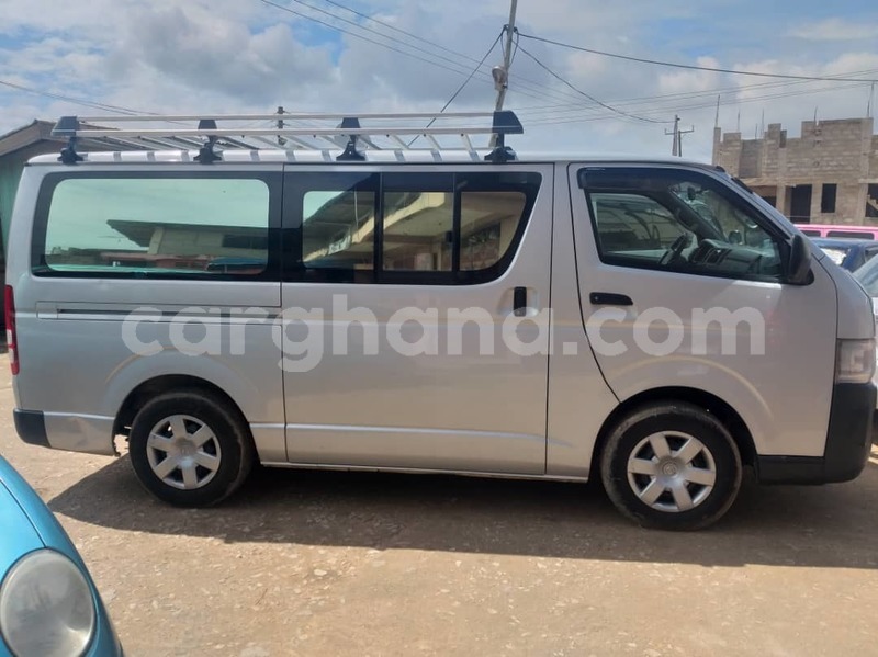 Big with watermark toyota hiace greater accra accra 6695