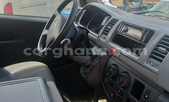 Sayi Na hannu Toyota Hiace Azurfa Mota in Accra a Greater Accra Sayi Na hannu Toyota Hiace Azurfa Mota in Accra a Greater Accra
