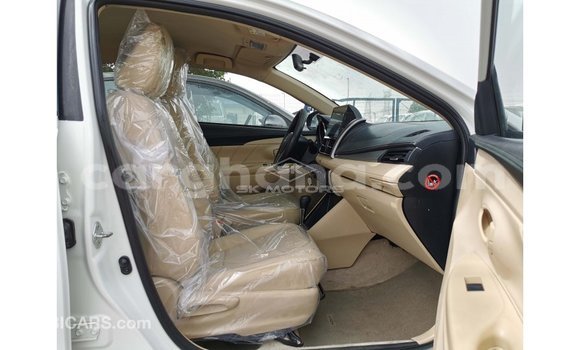 Buy Import Toyota Yaris White Car in Import - Dubai in Ashanti Buy Import Toyota Yaris White Car in Import - Dubai in Ashanti