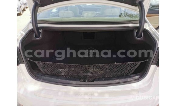 Sayi Imported Kia Cadenza White Mota in Import - Dubai a Ashanti Sayi Imported Kia Cadenza White Mota in Import - Dubai a Ashanti