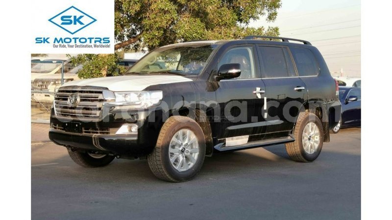 Big with watermark toyota land cruiser ashanti import dubai 25563