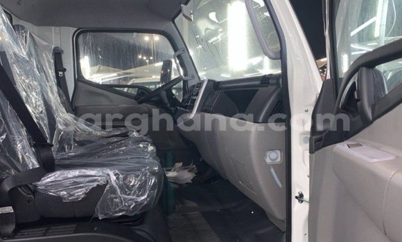 Buy Import Mitsubishi i White Car in Import - Dubai in Ashanti Buy Import Mitsubishi i White Car in Import - Dubai in Ashanti