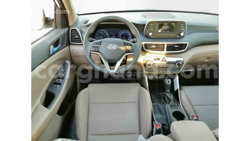 Big with watermark hyundai tucson ashanti import dubai 25607