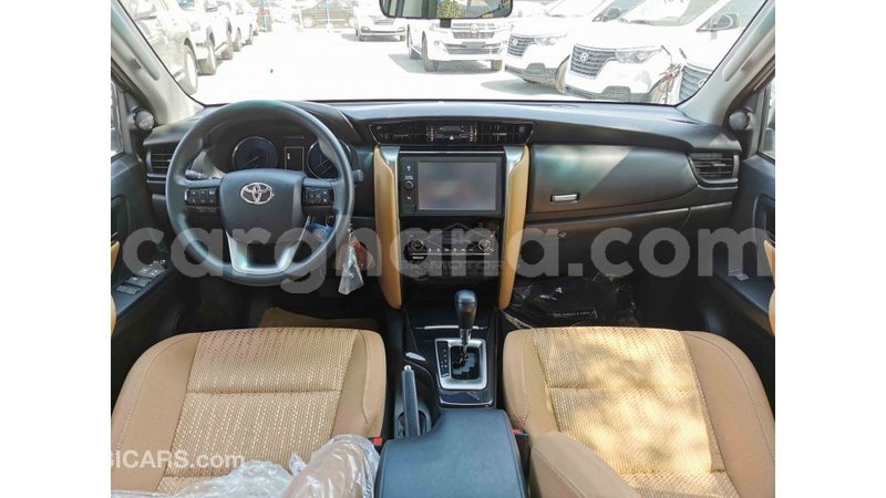 Big with watermark toyota fortuner ashanti import dubai 25633