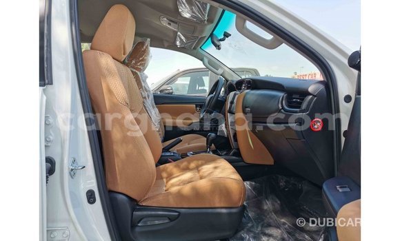 Buy Import Toyota Fortuner White Car in Import - Dubai in Ashanti Buy Import Toyota Fortuner White Car in Import - Dubai in Ashanti