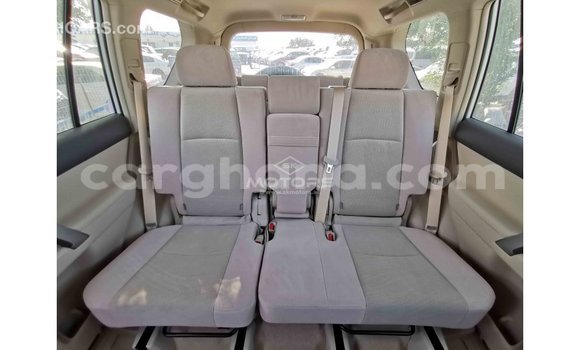 Ra Imported Toyota Prado funfun Ọkọ̀ in Import - Dubai ni Ashanti Ra Imported Toyota Prado funfun Ọkọ̀ in Import - Dubai ni Ashanti