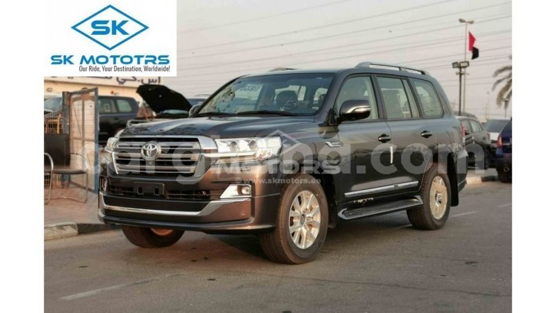 Big with watermark toyota land cruiser ashanti import dubai 25645