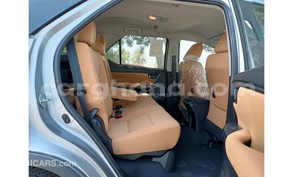 Ra Imported Toyota Fortuner Miiran Ọkọ̀ in Import - Dubai ni Ashanti Ra Imported Toyota Fortuner Miiran Ọkọ̀ in Import - Dubai ni Ashanti