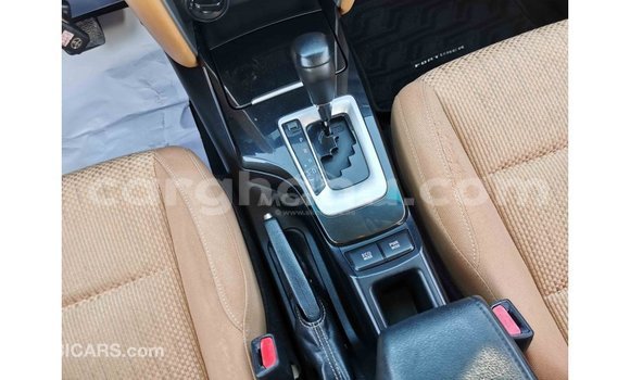 Sayi Imported Toyota Fortuner White Mota in Import - Dubai a Ashanti Sayi Imported Toyota Fortuner White Mota in Import - Dubai a Ashanti