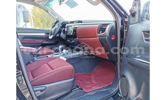 Ra Imported Toyota Hilux Black Ọkọ̀ in Import - Dubai ni Ashanti Ra Imported Toyota Hilux Black Ọkọ̀ in Import - Dubai ni Ashanti